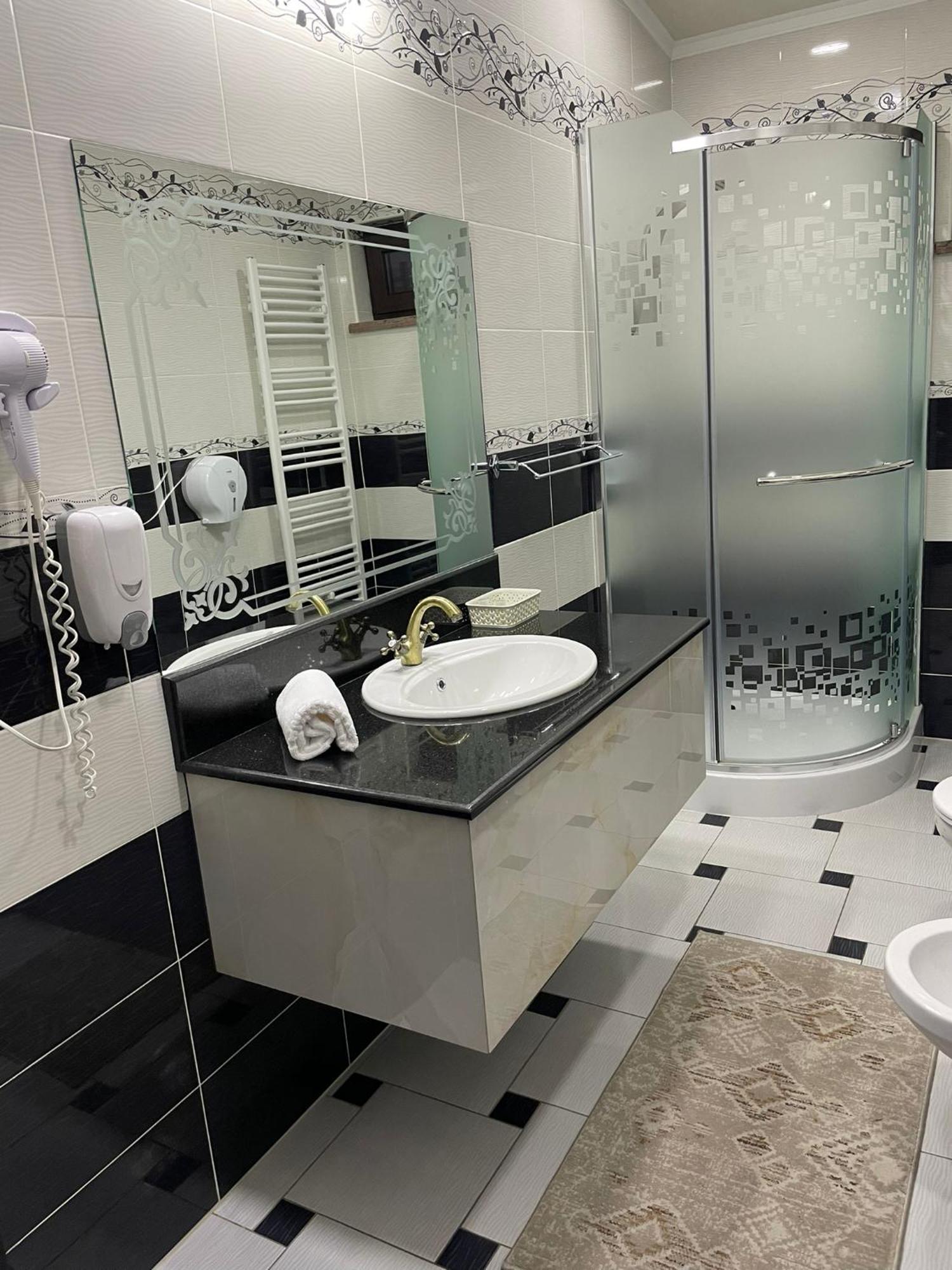 Tecuci Hotel Bacsoridana מראה חיצוני תמונה